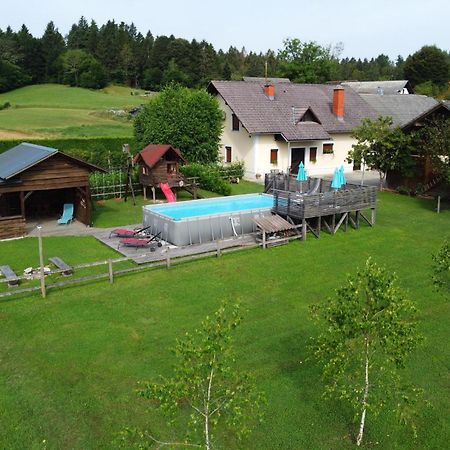 Apartma Marija Metlika Buitenkant foto